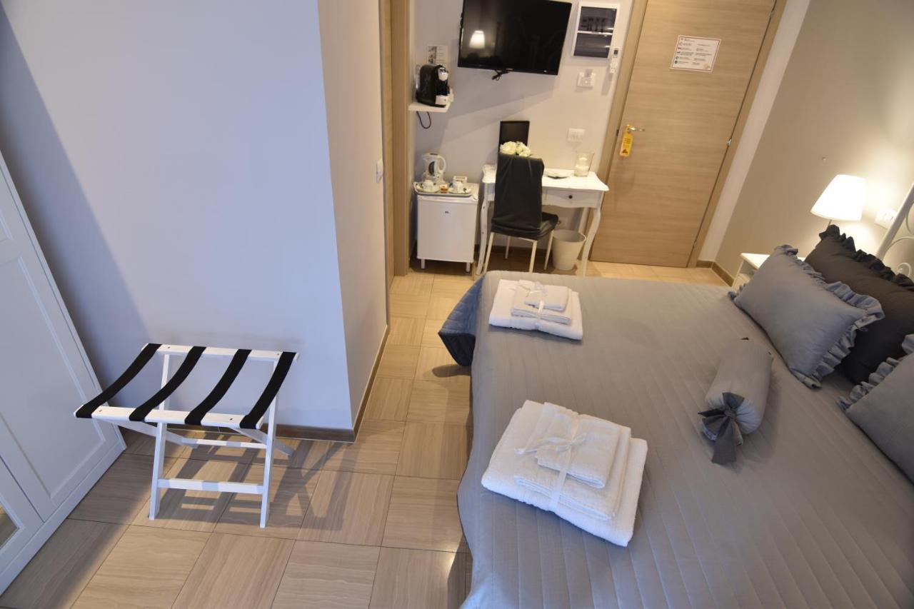 Sunny Rooms La Spezia Buitenkant foto